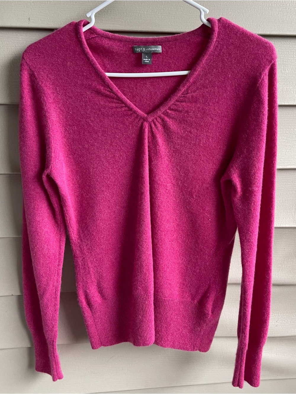 Apt 9 100% Cashmere Sweater Womens L Large Pink V-Neck Pullover Quite Luxury
